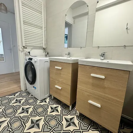 La Criee, Un Balcon Sur Le Port * Boulogne-sur-Mer